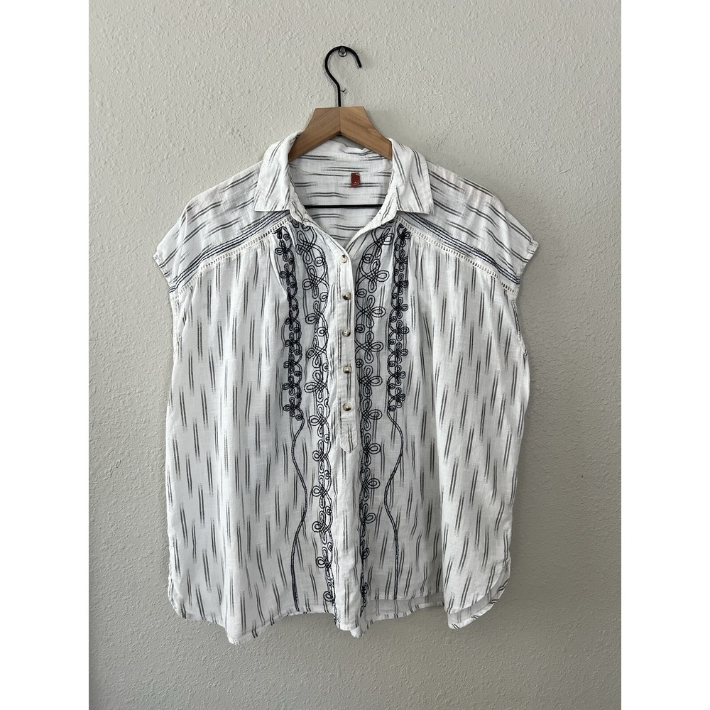 Anthropologie Pilcro Embroidered Surf Shirt White Blue Cottagecore 100% Cotton M